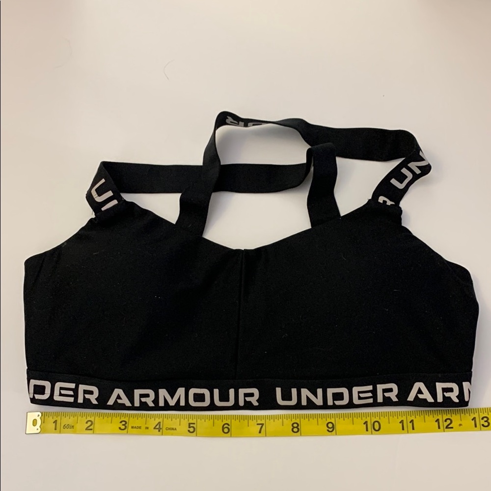 3/$20 Under Armour Black Cross-Back Sports Bra - Picture 5 of 6